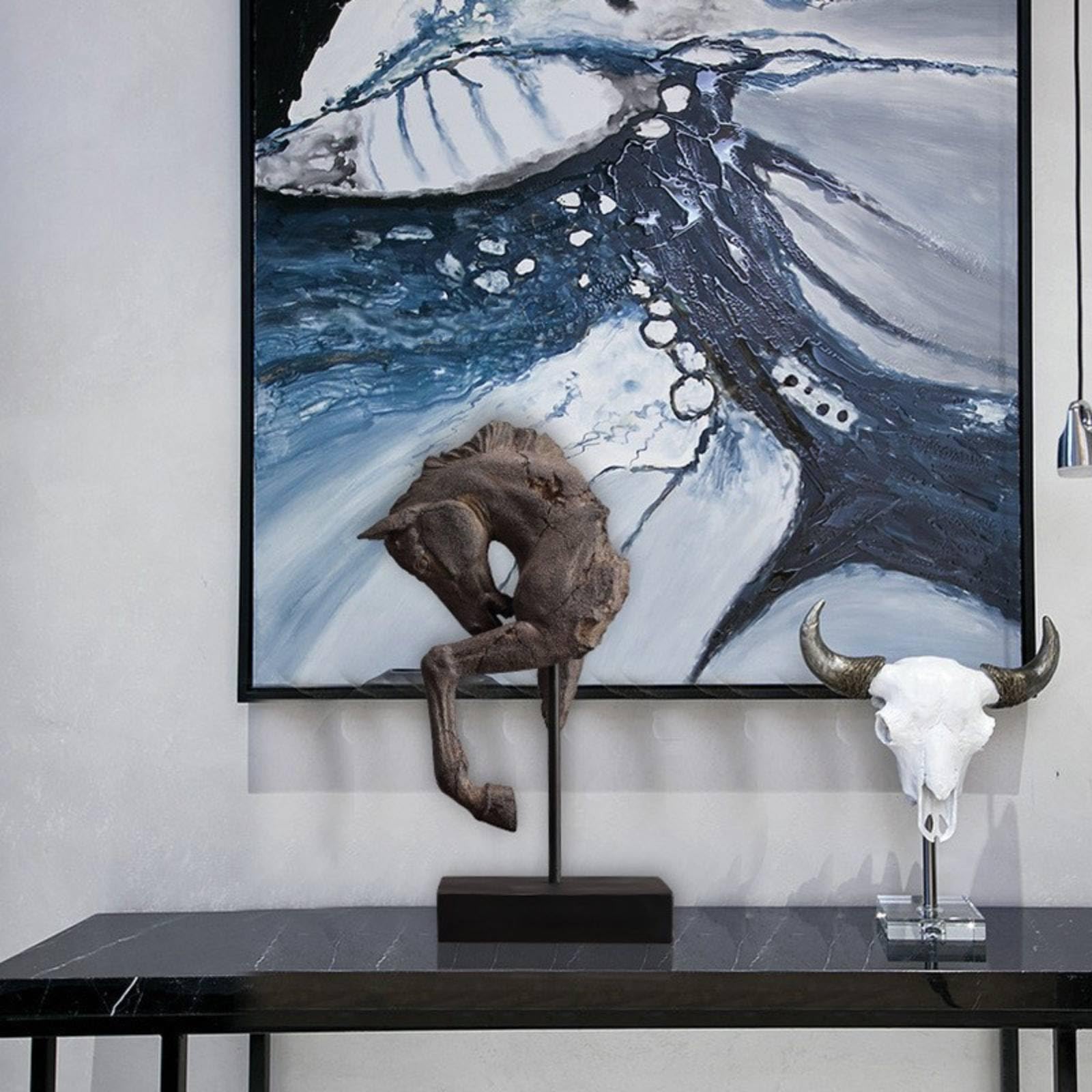 Milageto Estatua de Caballo Decorativa Cabeza de Caballo Escultura Busto Figura Ornamental Resina Sintética Diseño Elegante Cabeza Inclinada y Soporte Firme Adecuada para Hogar Vitrina Entrada 43cm