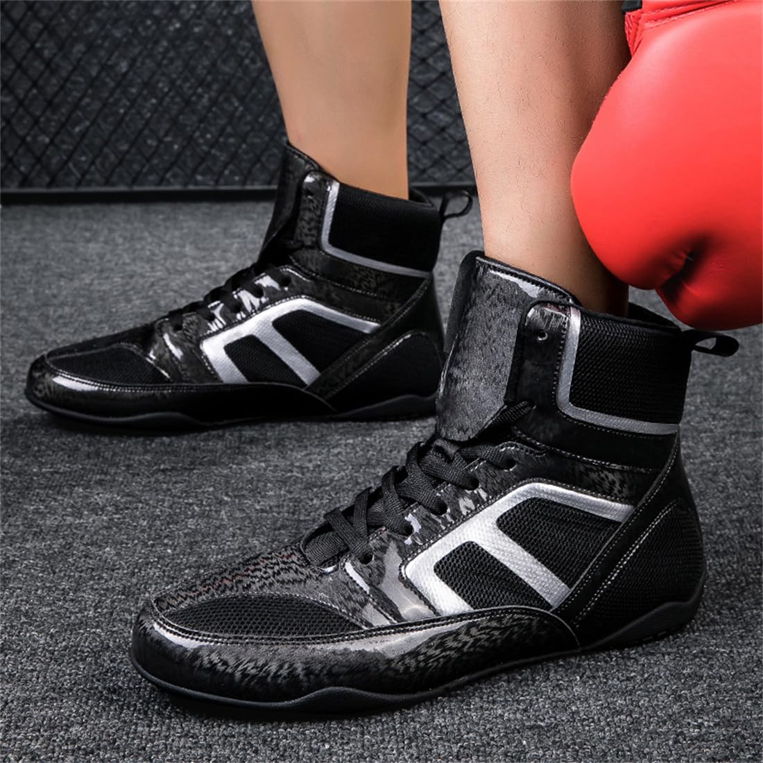 DAMANDO Baskets De Boxe pour Les Femmes Fille, Chaussures De Boxe Haut De Gamme Baskets De Sport Respirantes Légères pour La Lutte D'Haltérophilie,Noir,38 EU