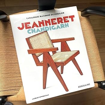 新品未開封　pierre jeanneret ピエールジャンヌレ　本　book Amazon.co.jp: ピエール ジャンヌレ 本 アートブック JEANNERET