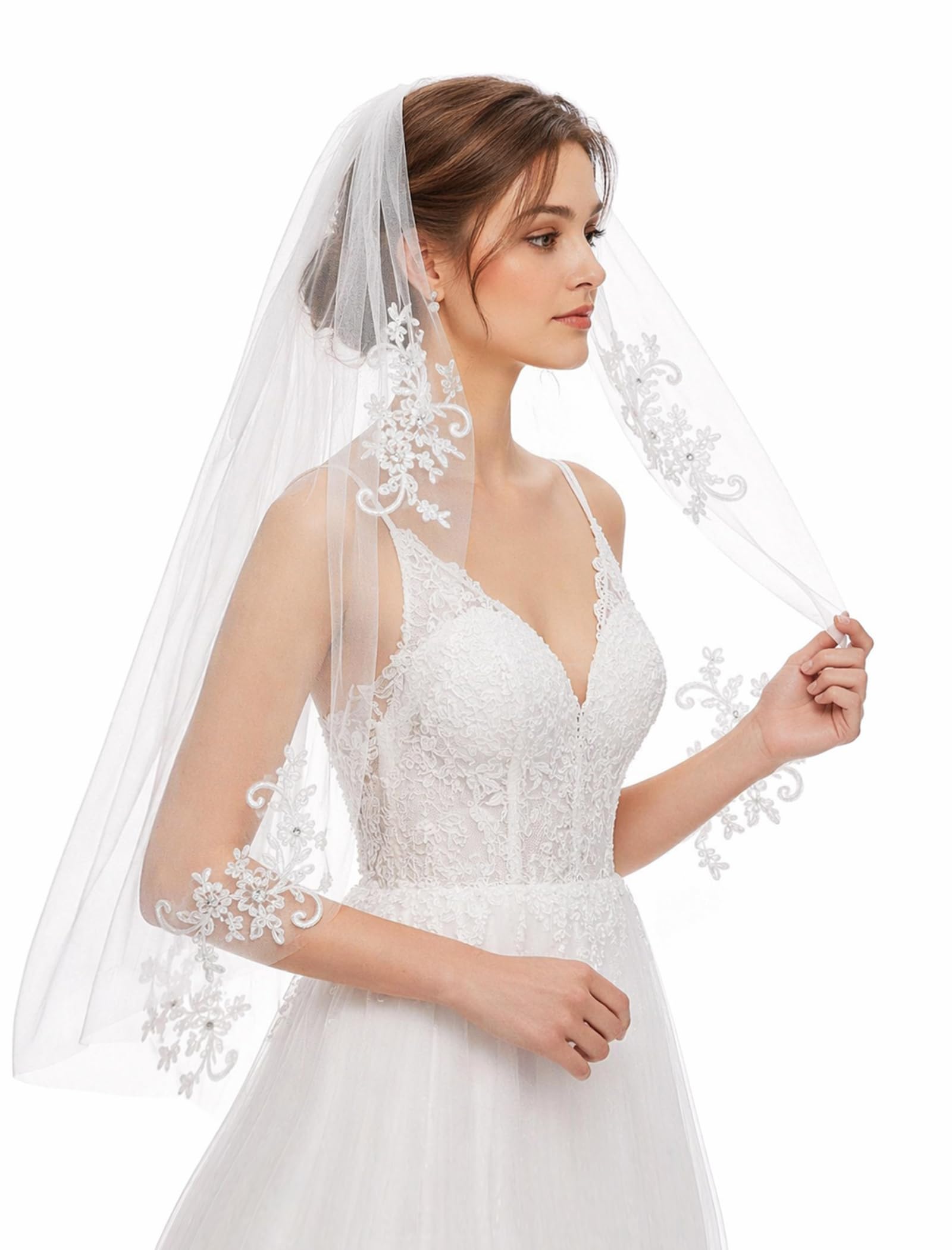 Photo 1 of Avidlove Bridal Veil with Comb - Fingertip Length