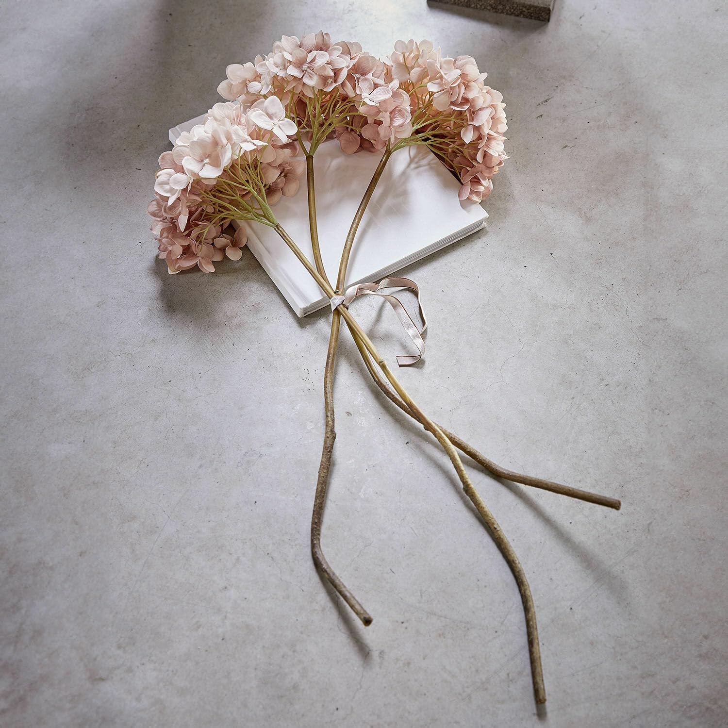 Loberon Deko-Blume 3er Set Amarente, rosa/grün | detailreiche Handarbeit, naturgetreue Hortensien, Kunstblume, Dekoration, Eisen, Kunststoff, Polyester