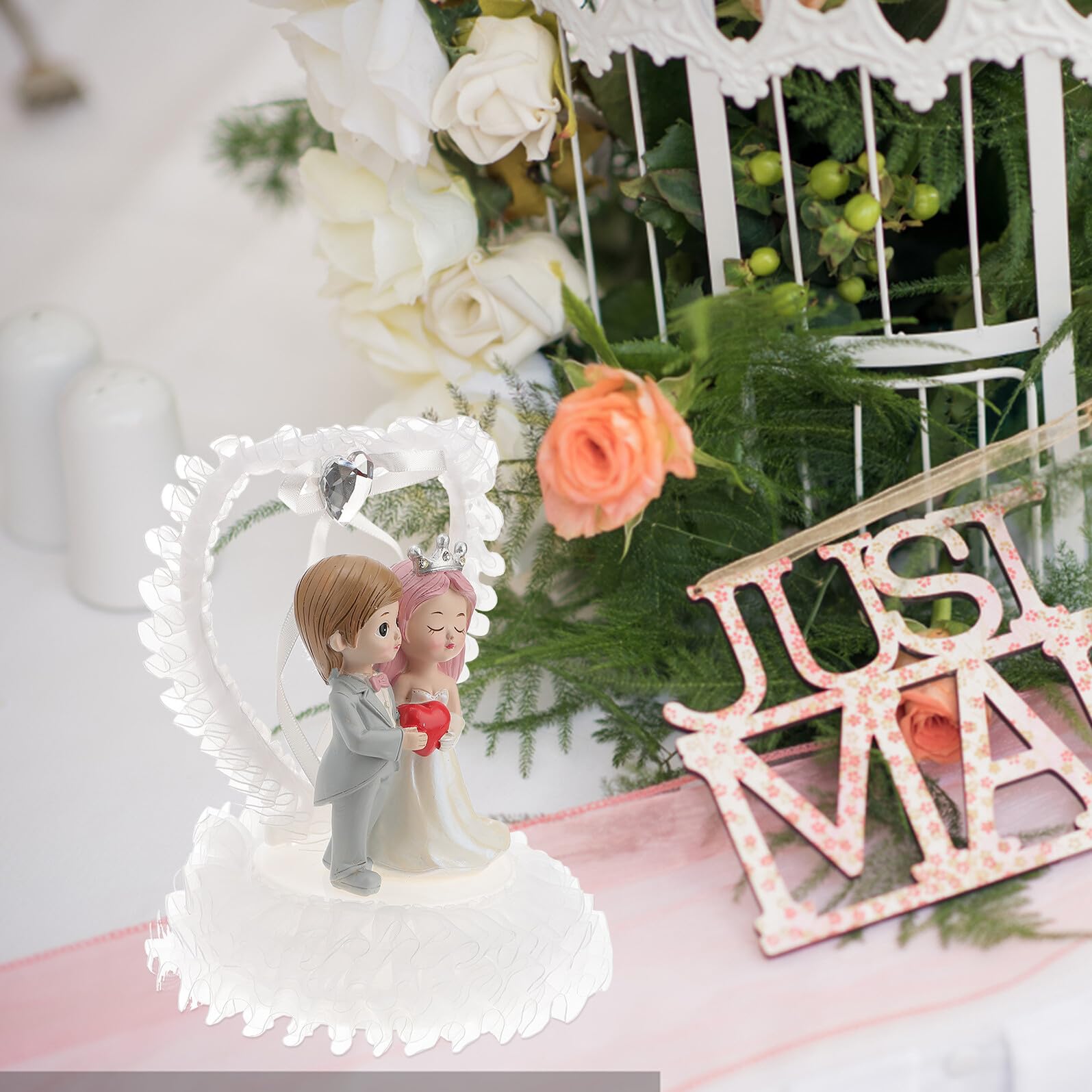 Entzückende Harz Hochzeitspaar Tischdekoration Hochzeitstorte Cake Topper Kreative Paarskulptur für Verlobung und Valentinstag
