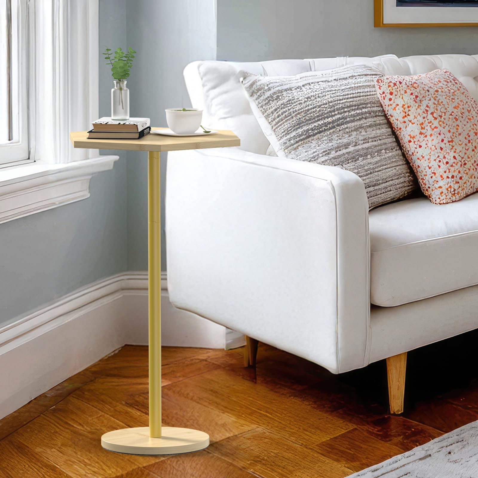 Petite table guéride, table de boisson, table d'appoint avec piédestal pour petits espaces dans le salon, la chambre à coucher, le canapé