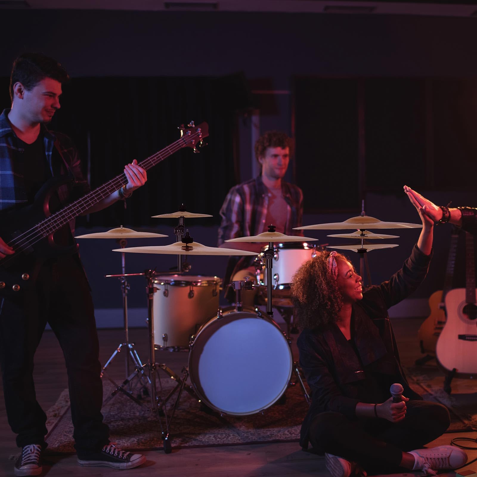 VEVOR Cymbal Pack, 7 Pieces Cymbals for Drum Set, Alloy Cymbals Drum Set Includes 14" Hi-Hats, 16" Crash, 18" Crash, 20" Ride, 10" Splash, 16" China, Drumsticks & Cymbal Bag