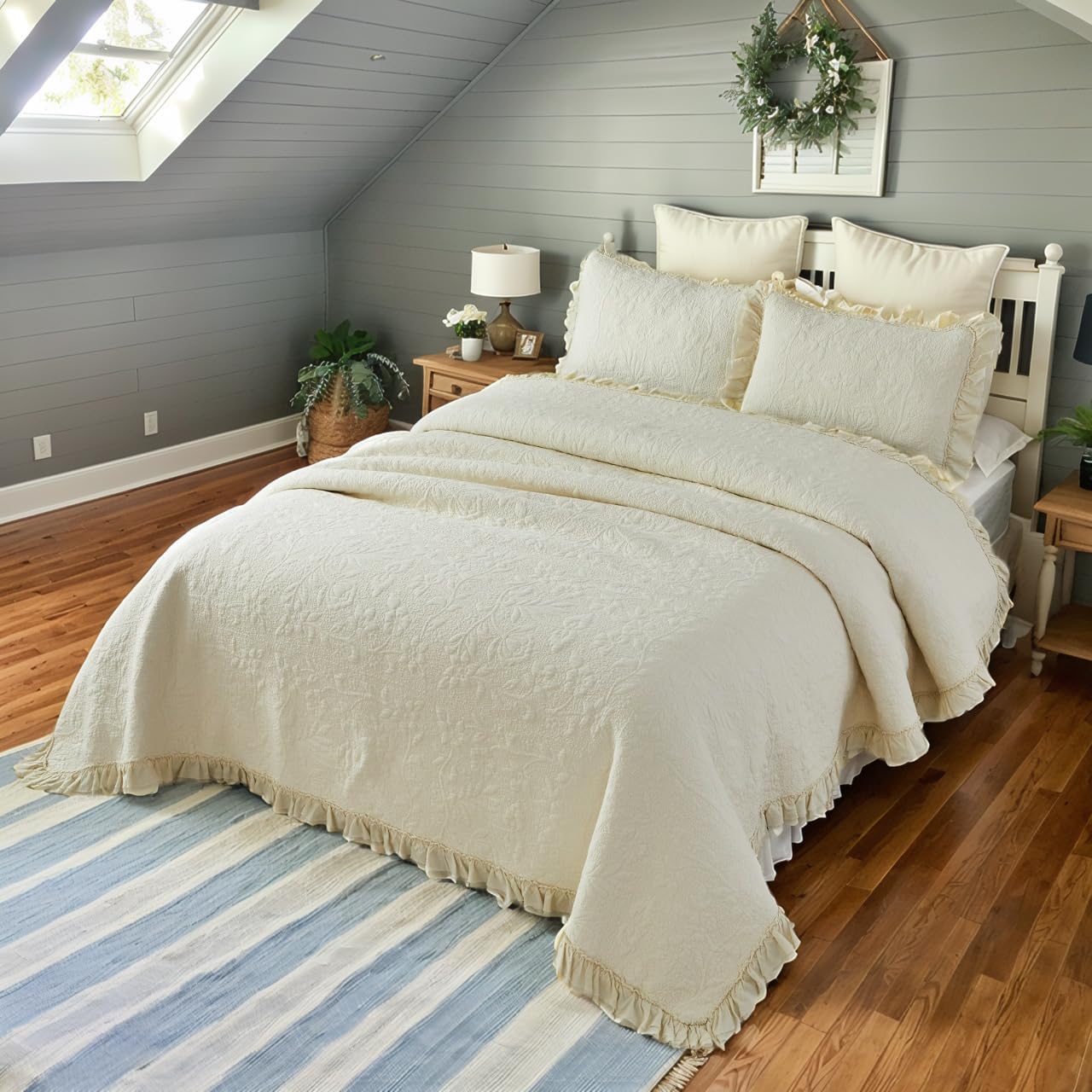 Brandream Cream Yellow White Quilt Set Queen Size Cotton Matelasse Bedding Luxury Ruffle Bedspread 3-Piece - Image 6