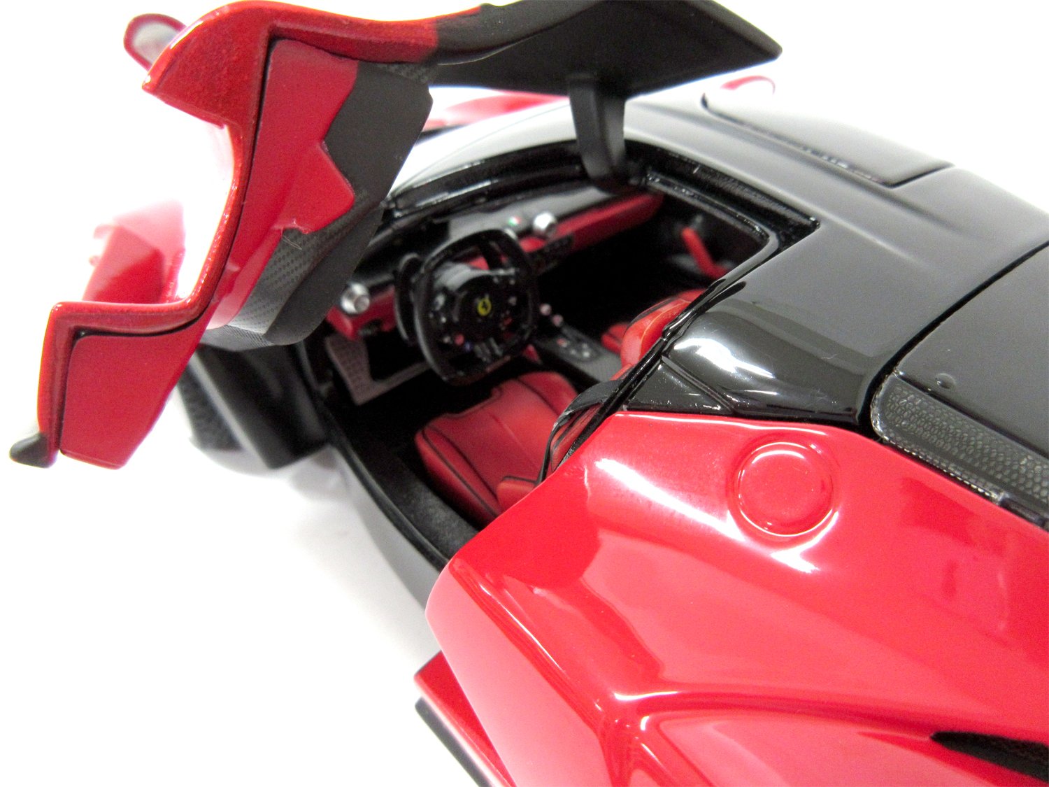 グーフィー　ブラーゴ Amazon | トミカプレゼンツ ブラーゴ シグネチャーシリーズ 1:18