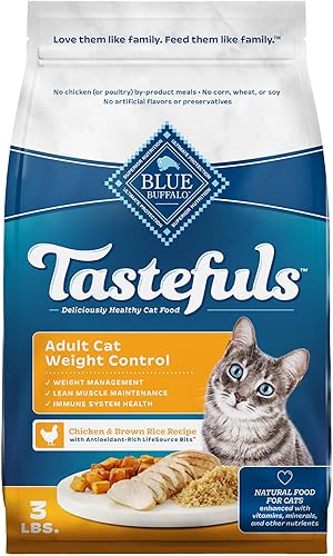 Blue Buffalo Alimento seco natural para gatos, para control de peso, pollo, bolsa de 1.36 kilos