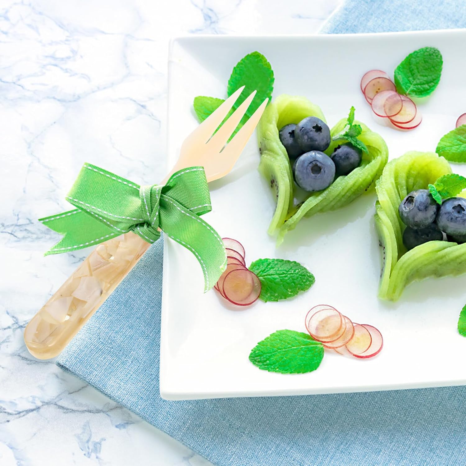 Shell Pattern Cake Forks 2pcs, Small Fruit Dessert Forks for Home Kitchen Dining, Floral Design Tableware Set
