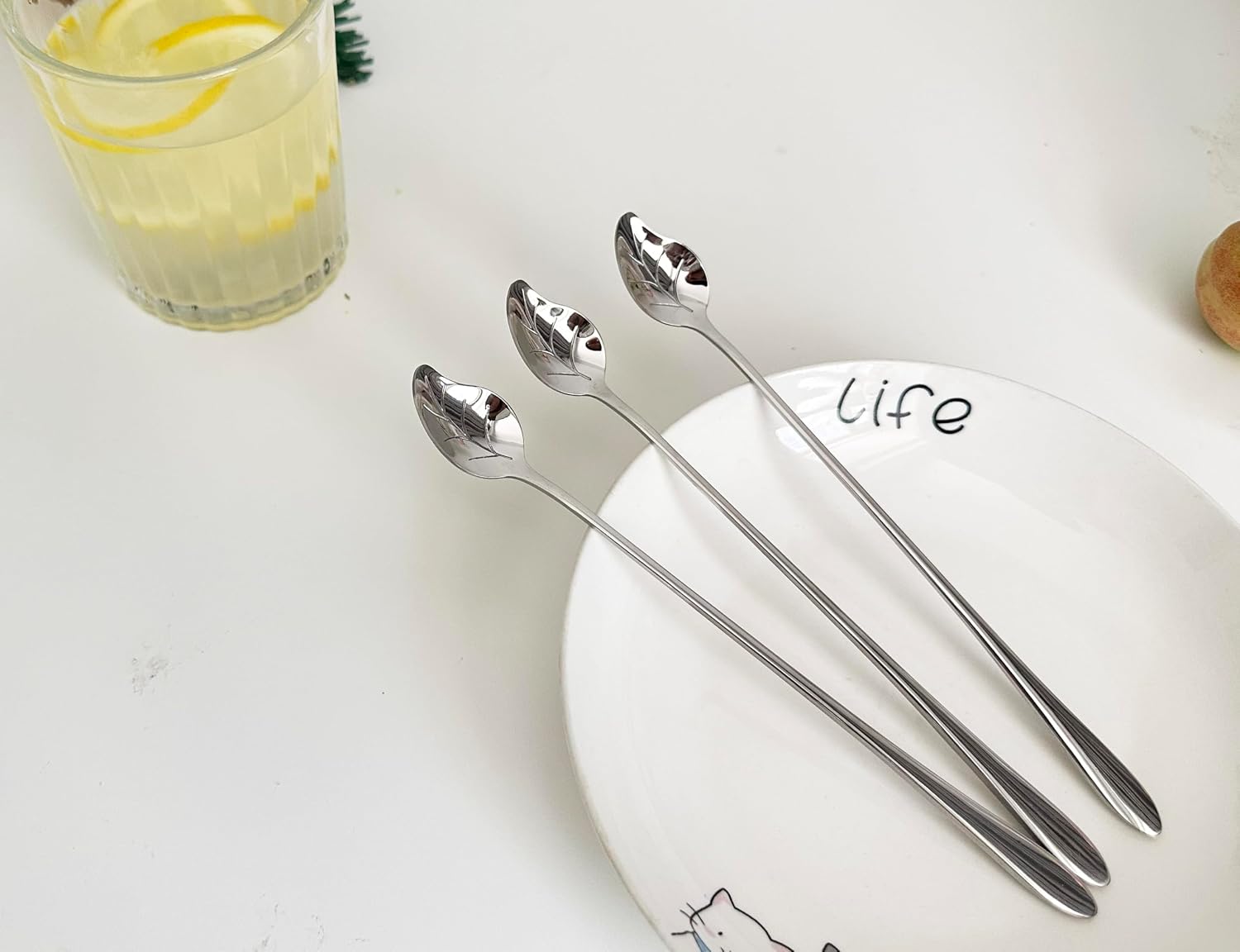 Set of 6 Premium Stainless Steel Spoons, 7.76" Long Spoons, Food-Grade 304, Cocktail Stirring Spoon, Leaf-Design, Versatile for Coffee, Ice Cream, Desserts, Teas (Silver)