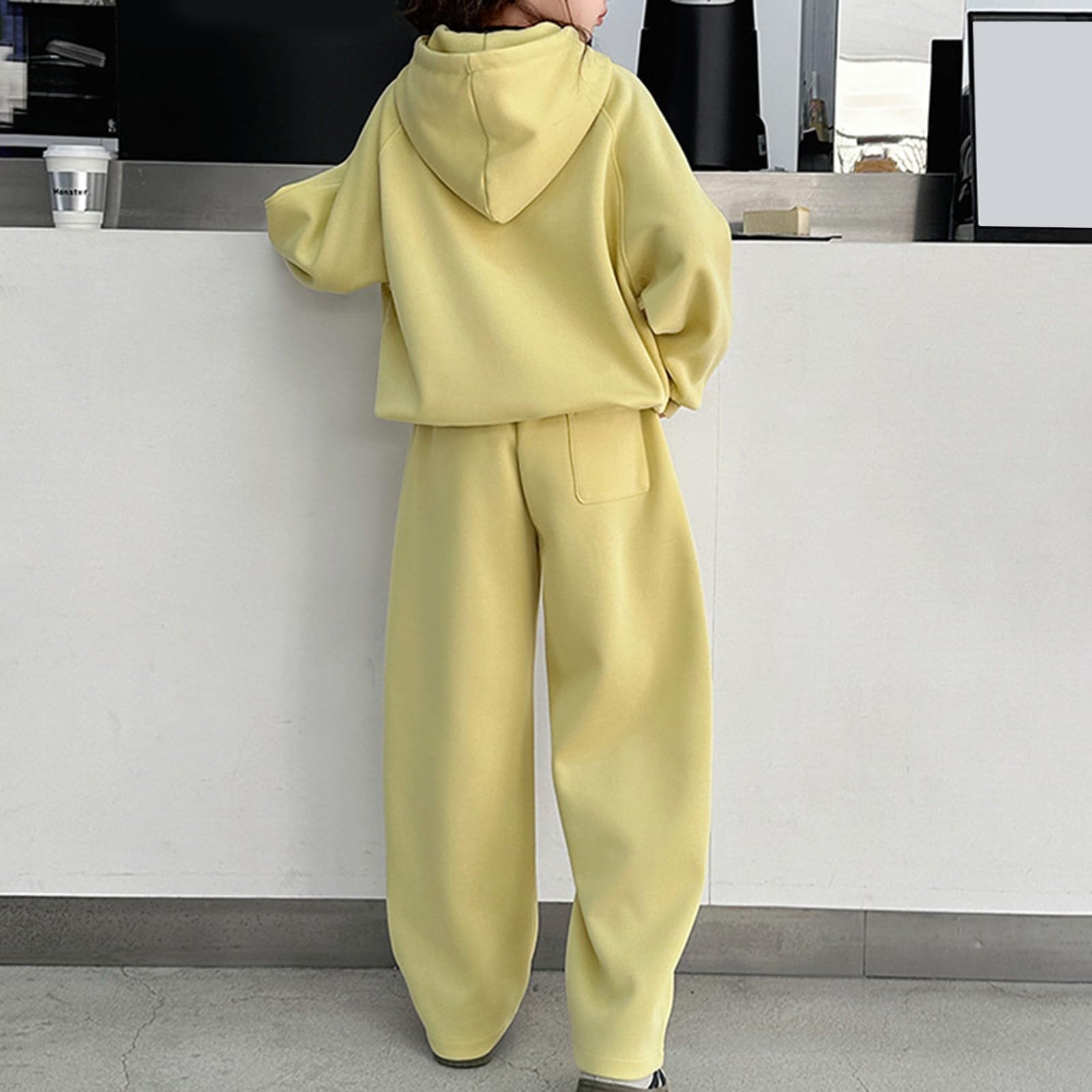 Conjunto de chándal con capucha y pierna ancha para niñas