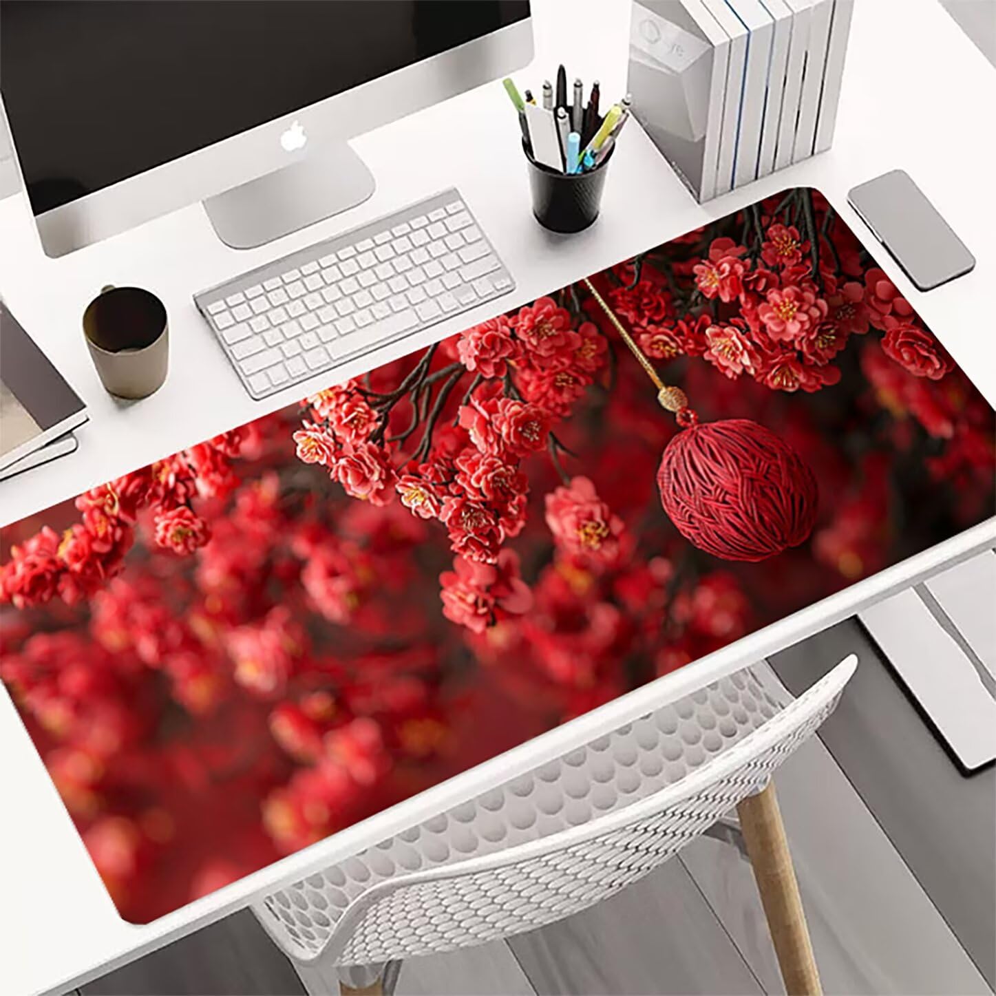 Lpfieonn Blume Großes Schreibtischunterlage, XXL Schreibtischunterlagen, Rot XXL Wasserdicht Gaming Mousepad mit Vernähter Rand und Rutschfeste Gummibasis, für Laptop/Hause/Büro 120x60cm PF-3485