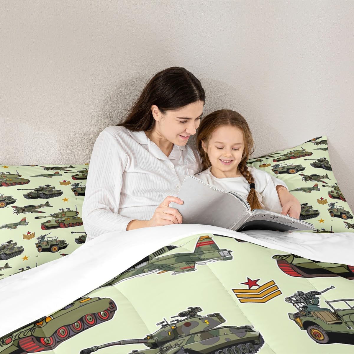 Manfei Aircraft Tank Comforter Set Queen Size, Green Camo Helicopter Airplane Bedding Set 3pcs for Kids Boys Teens Room Decor, Military Army Equipment Down Comforter with 2 Pillowcases, No Sheets