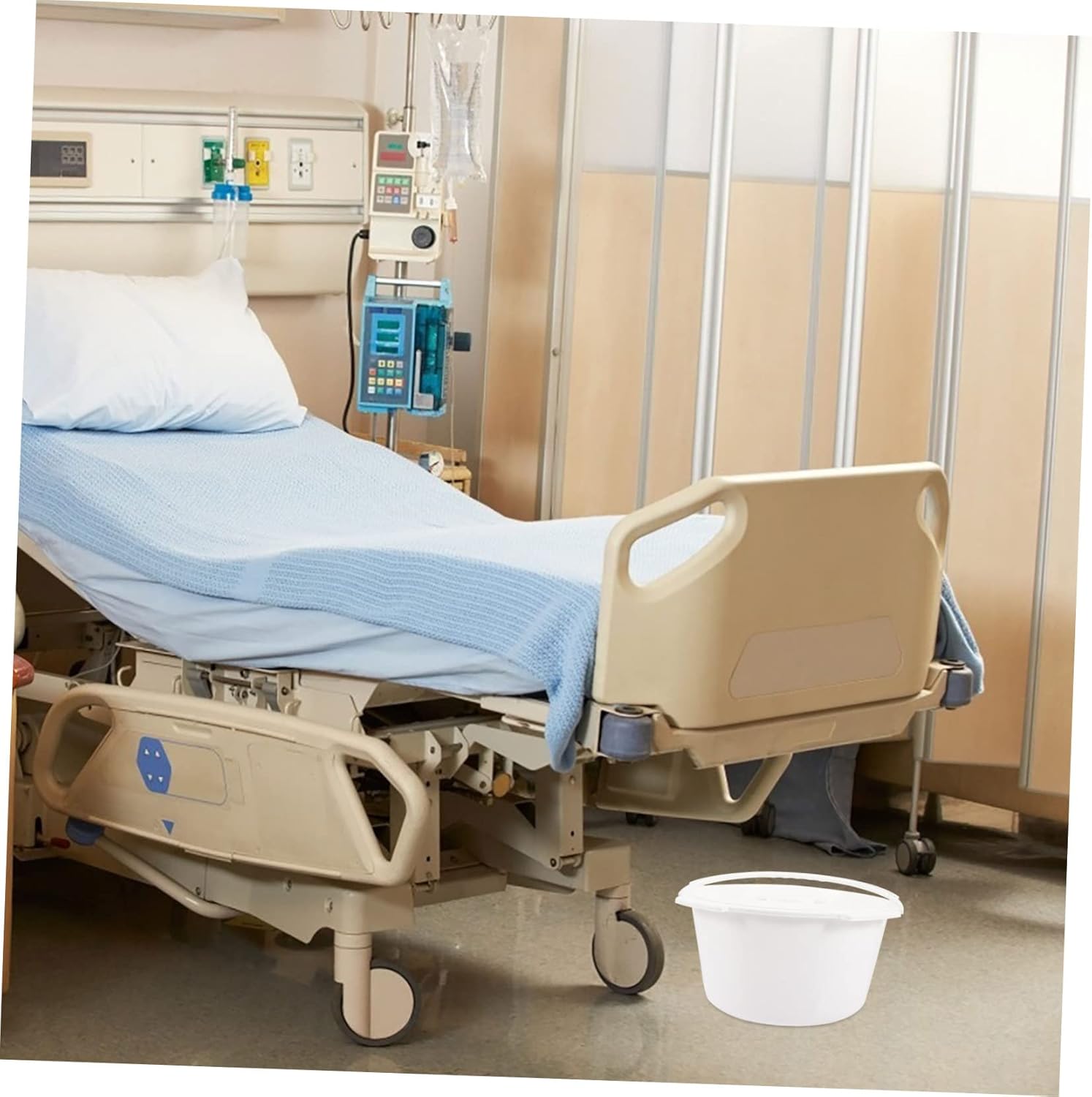 Senior Urinal Potty Pot Lid Spittoon for Elderly Portable Bedpan for Women