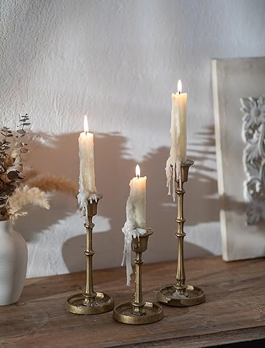 NUPTIO Portavelas de hierro fundido candelabros de latón antiguo con estética única de cera de goteo  Juego de 3 candelabros dorados para decoración
