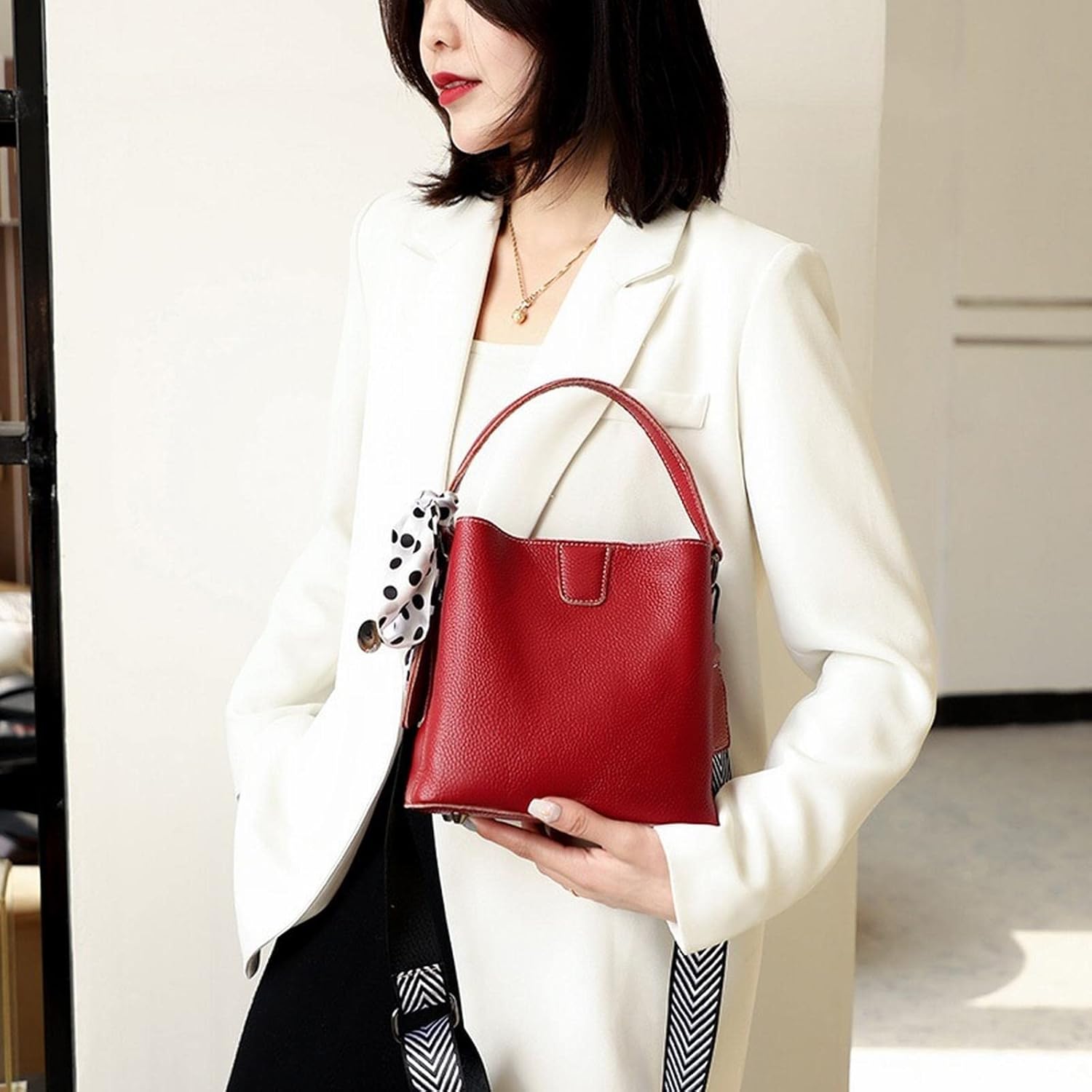 SOYDAN ショルダーバッグ レディース 本革トートバッグヘッドレイヤー牛皮リッチ穀物女性ハンドバッグファッションクロスボディバッ