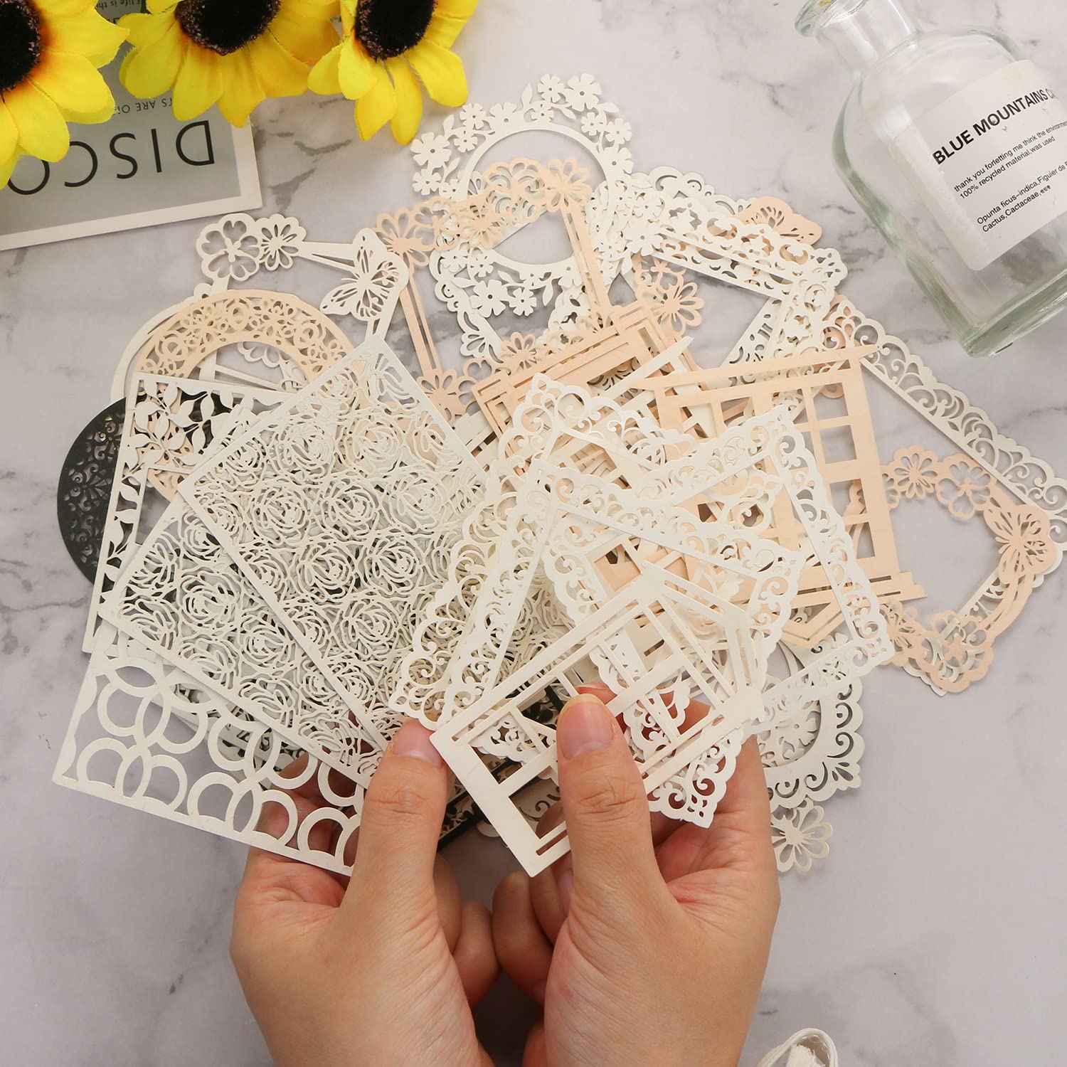 DREMISI Zestaw 80 sztuk w stylu vintage, koronkowe materiały do scrapbookingu, wycinanie, ramka kwiatowa, biały, czarny, papier dekoracyjny, artykuły pa, artykuły pa
