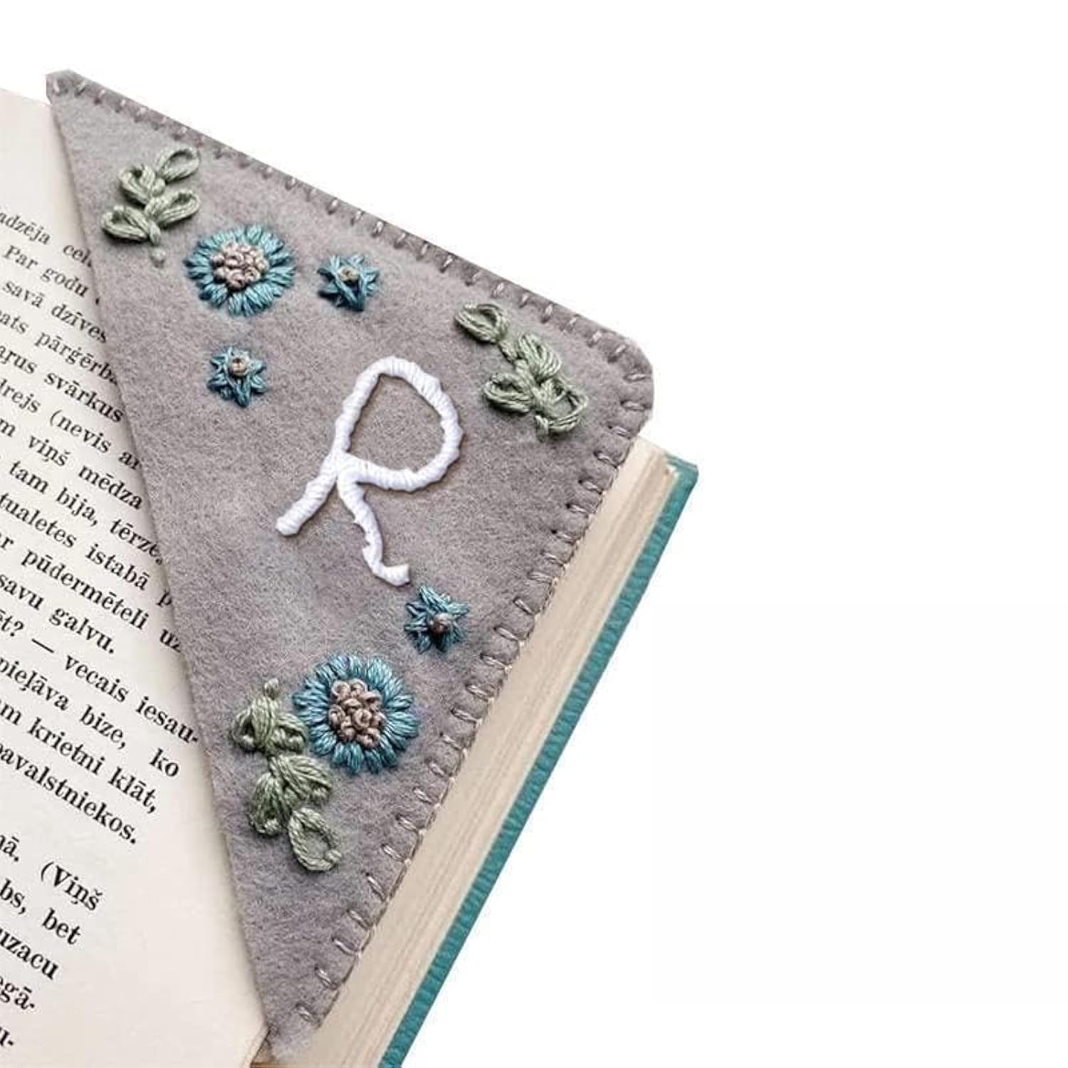 MOTEERLLU Personalized Hand Embroidered Corner Bookmark,Felt Triangle Page Stitched Handmade Bookmark,Unique Cute Flower Letter Embroidery Bookmarks