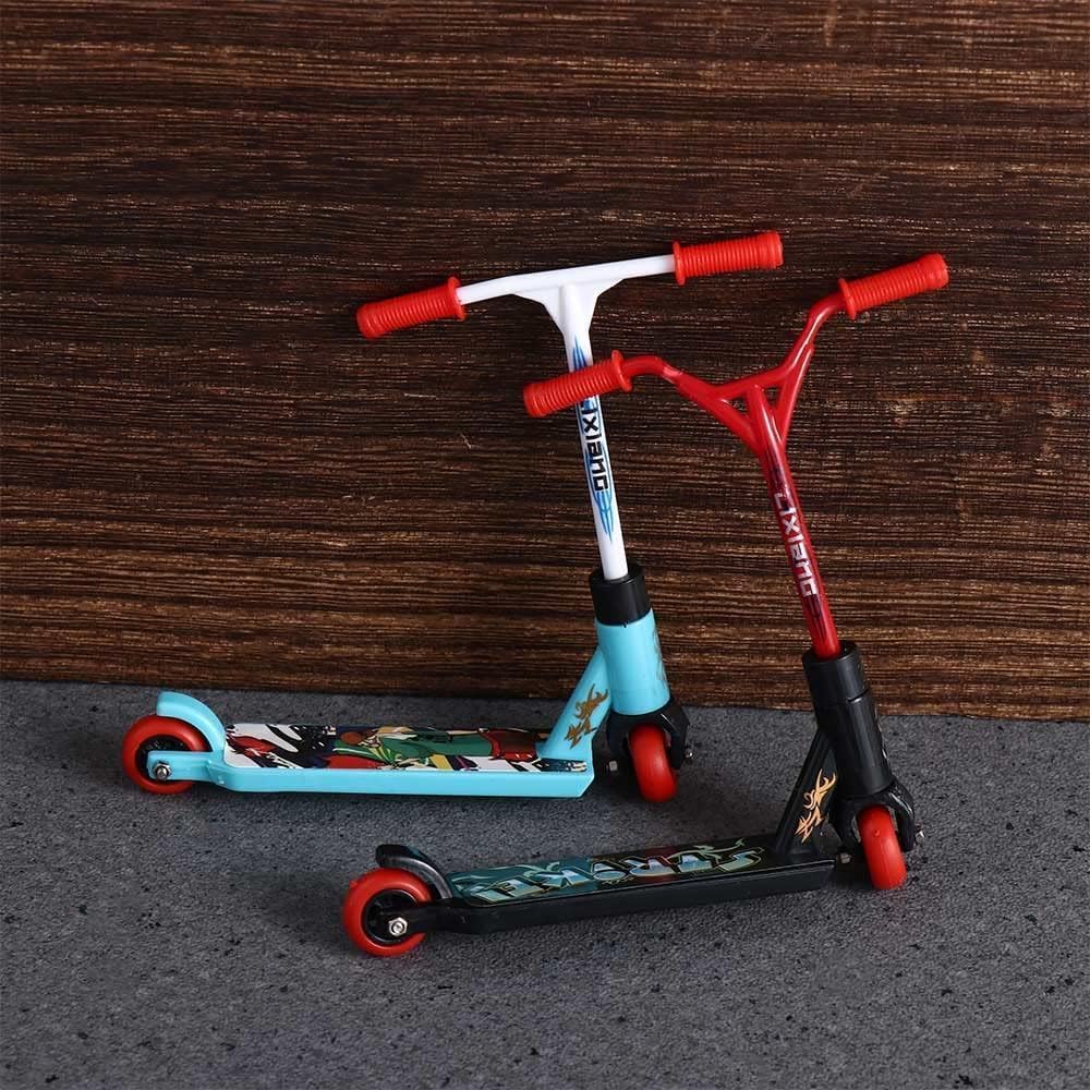Trottinette à Doigt Mini Scooter Jouet | Finger Scooter En ABS Pour Enfants Et Adultes | Cadeau Anniversaire, Fête, Jeu De Dextérité