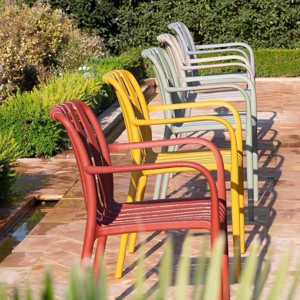 LOLAhome Silla Exterior apilable Gris, ergonómica, diseño Deba