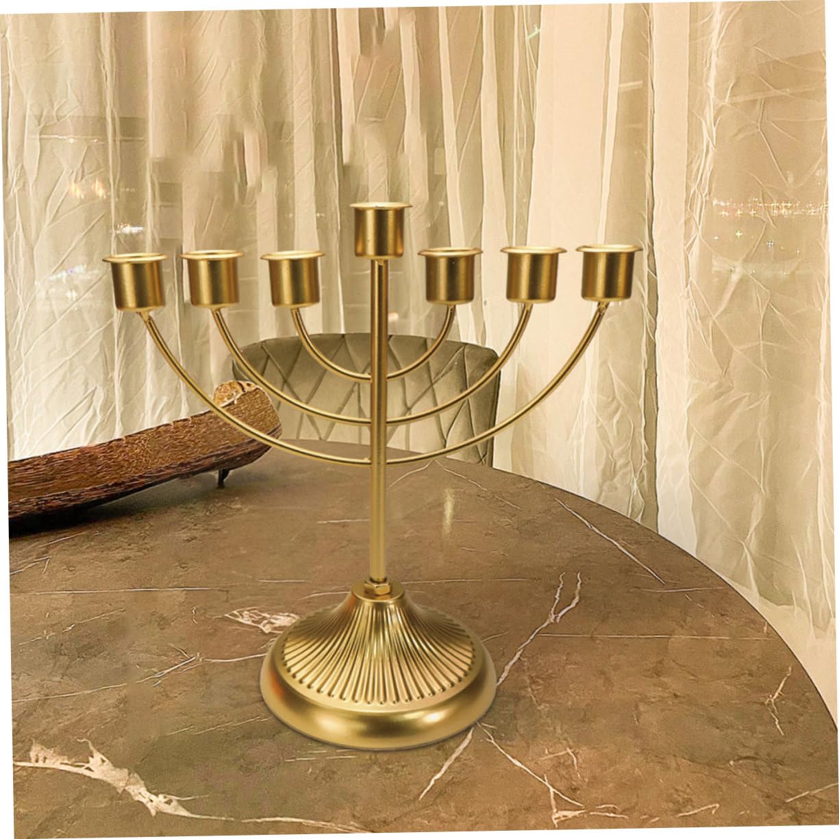 Candelabro de 7 Brazos en Hierro Dorado Estilo Vintage | Centro de Mesa para Banquetes, Efecto de Luz Ampliado, Detalle Creativo y Delicado para Cenas