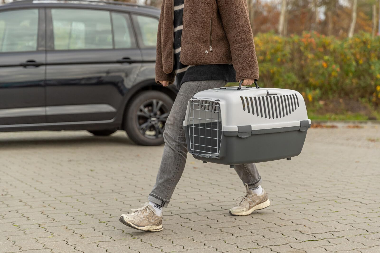 Trixie 39861 Capri 3 Open Top - Trasportino, Per animali fino a 12 kg, Plastica, Grigio chiaro/Grigio scuro, 40 × 38 × 61 cm