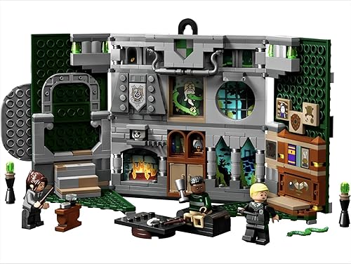 Miniatura 2 de LEGO 76410 Bandera de Slytherin de Harry Potter, habitación compartida con castillo de Hogwarts, juguete de viaje coleccionable con minifigura Draco