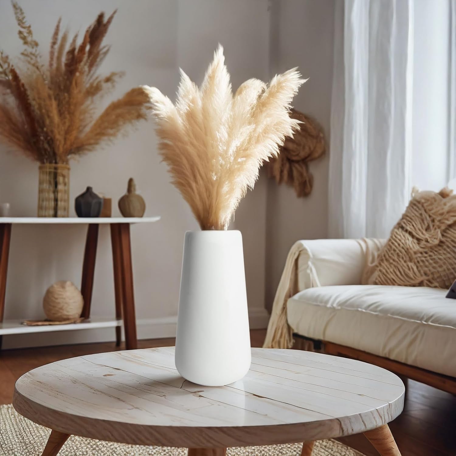 Farmlyn Creek Natural Pampas Grass Bundle & Ceramic Vase - 40 Stems, 16 in Tall, Ivory - Dried Pampas Grass Decor - Rustic Farmhouse Home Decor - Table & Wedding Centerpiece