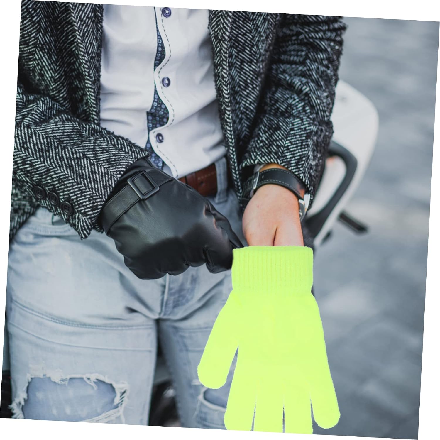 4 Pairs Winter Knitted Gloves Fluorescent Yellow Outdoor Warm Gloves for Hiking Jogging Driving Safety
