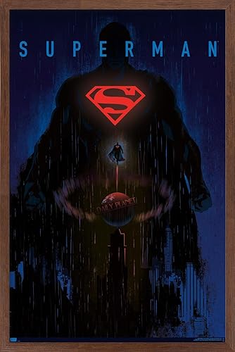 Miniatura 16 de Trends International DC Comics: Dark Artistic - Póster de pared de Superman, 34 pulgadas de largo x 22.4 W, versión premium sin marco