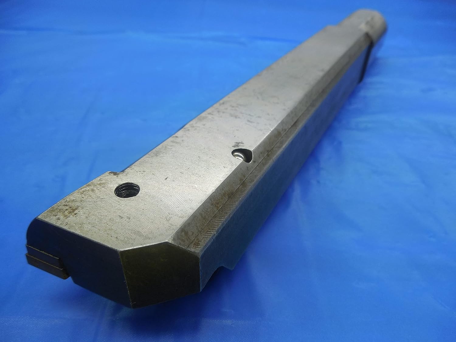 KENNAMETAL A28-CCLPR4 About 1.685 Dia COOLANT INDEXABLE Boring BAR About 1.685 - MS1712BU