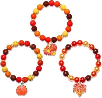 Thanksgiving Bracelets Fall Beaded Stretch Bracelets for Women Autumn Pumpkin Maple Leaf Turkey Charms Bracelet Set Holiday Festive Party Favors Gifts