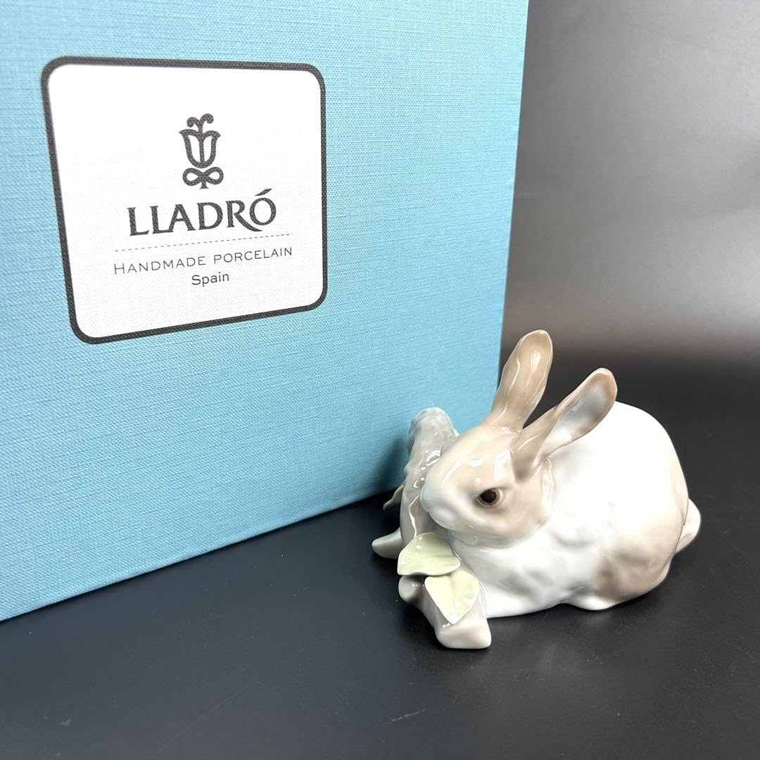 リヤドロ lladro Rabbits food うさぎの食事