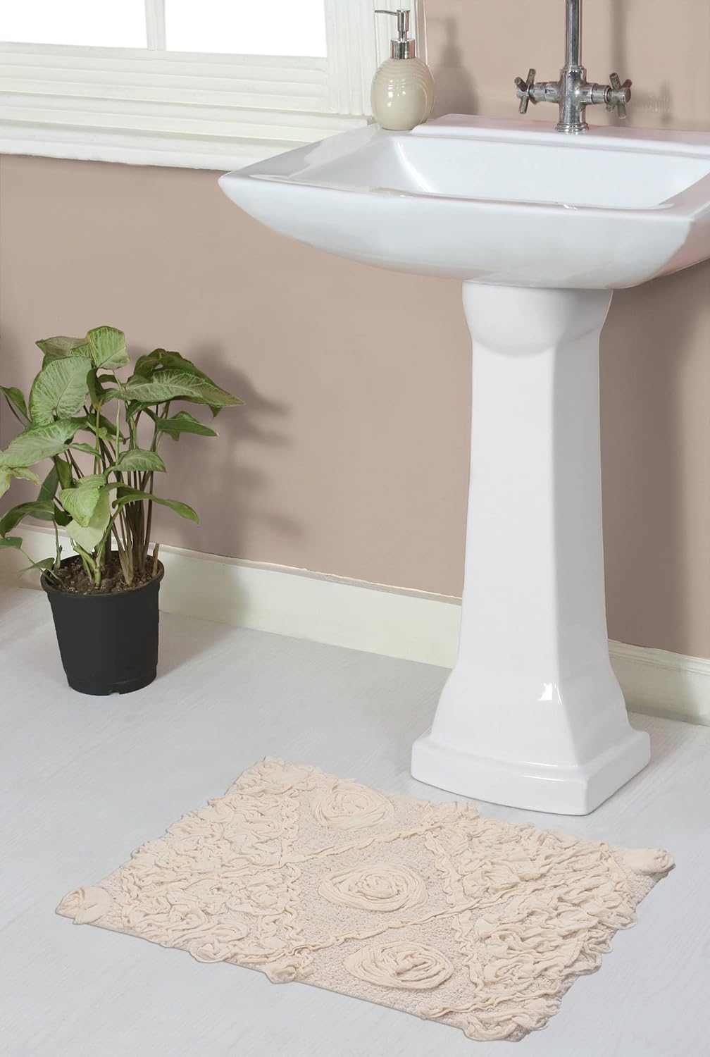 Home Weavers Bath Mat, Modesto Collection 100% Cotton, Rectangle 17''x24'', Soft Absorbent Bath Rug, Non Slip, Quick Dry, Washable, Ivory