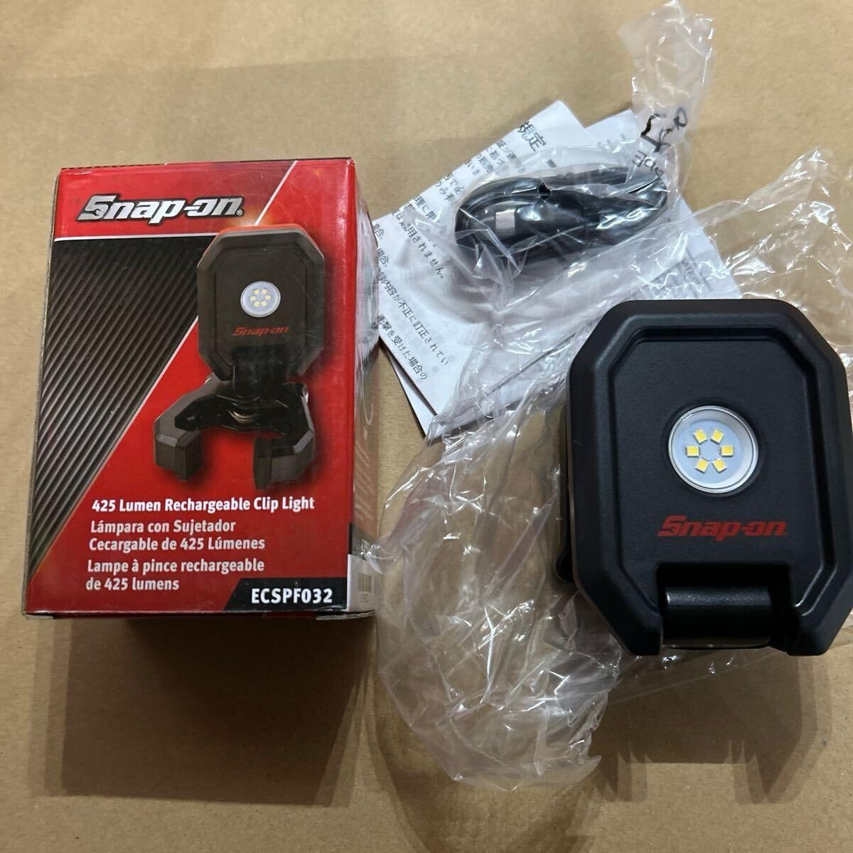 スナップオン ECSPF032 充電式クリップライト 425ルーメン レッド Snap