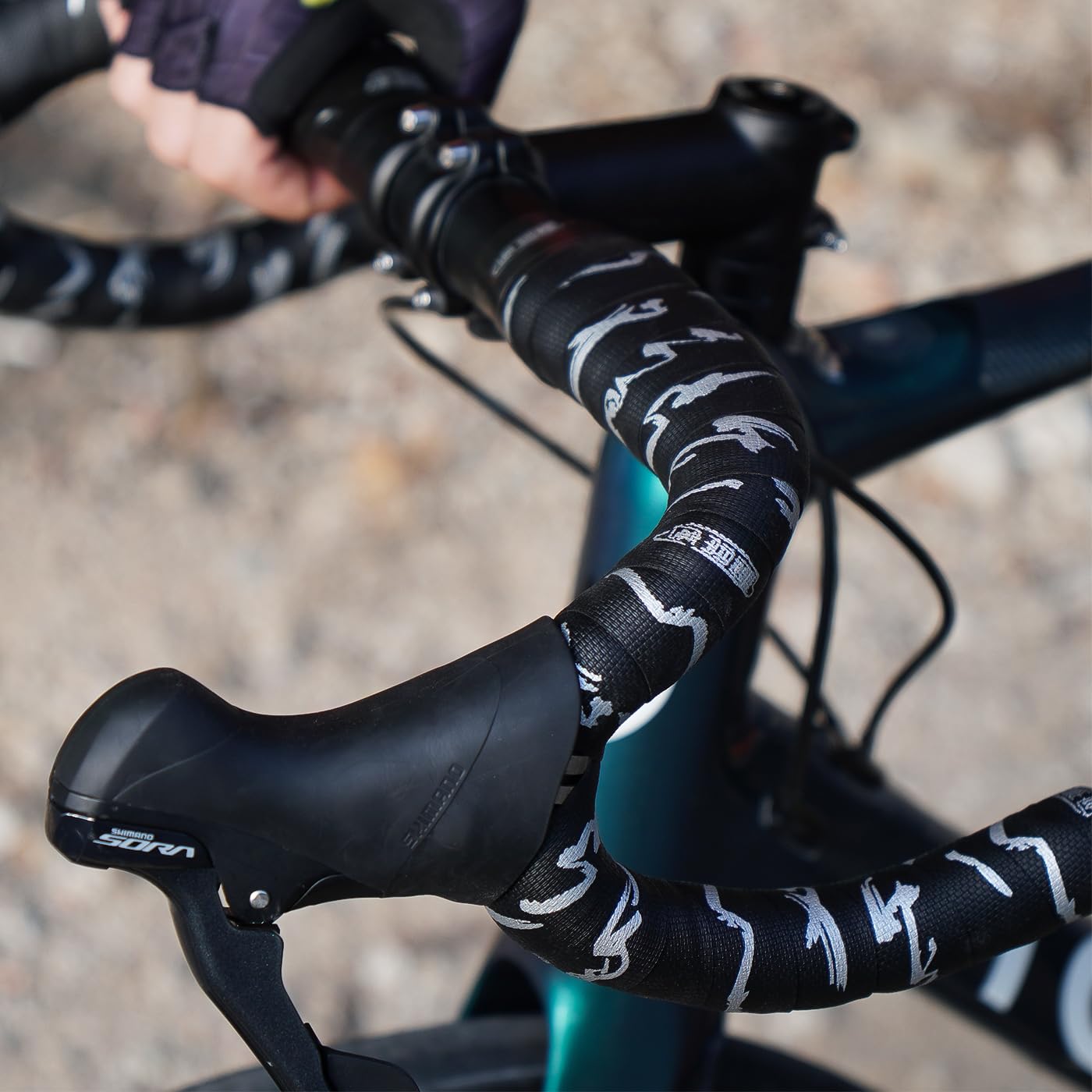 Chooee Nastro per manubrio della bicicletta, 3 mm per barra della bici, superficie in silicone PU, rivestimento per manubrio della bici da strada.
