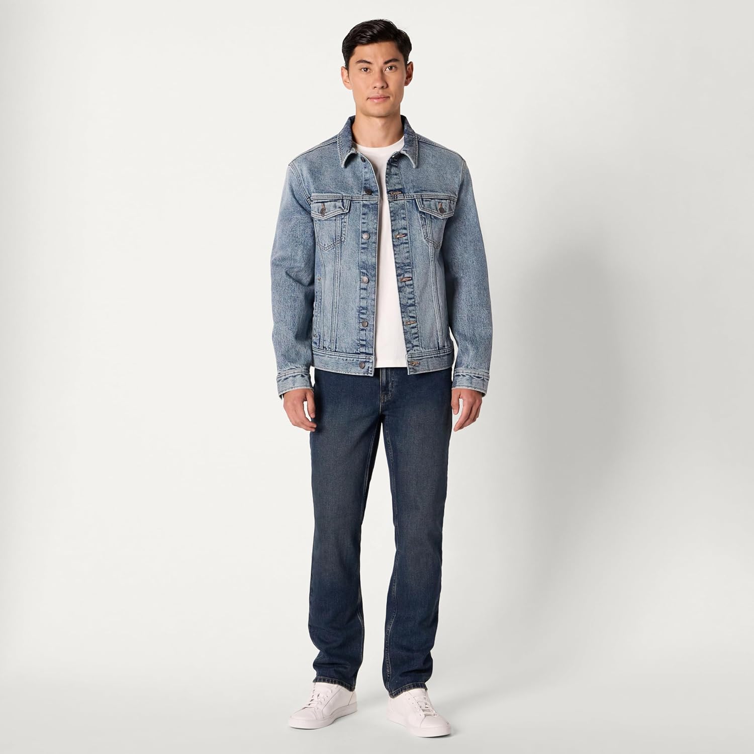 Amazon Essentials Men's Low Stretch Regular-Fit Denim Jacket - Image 5