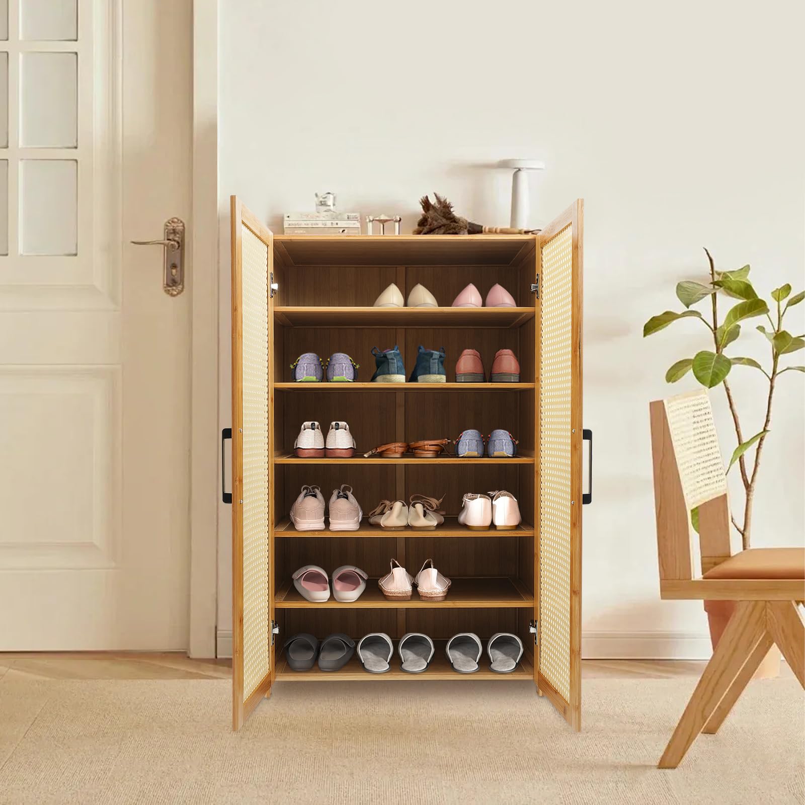 Zapatero de bambú de 6 niveles con puertas y ventilación, para 18 – 24 pares de zapatos, moderno organizador de zapatos para pasillo, dormitorio y armario