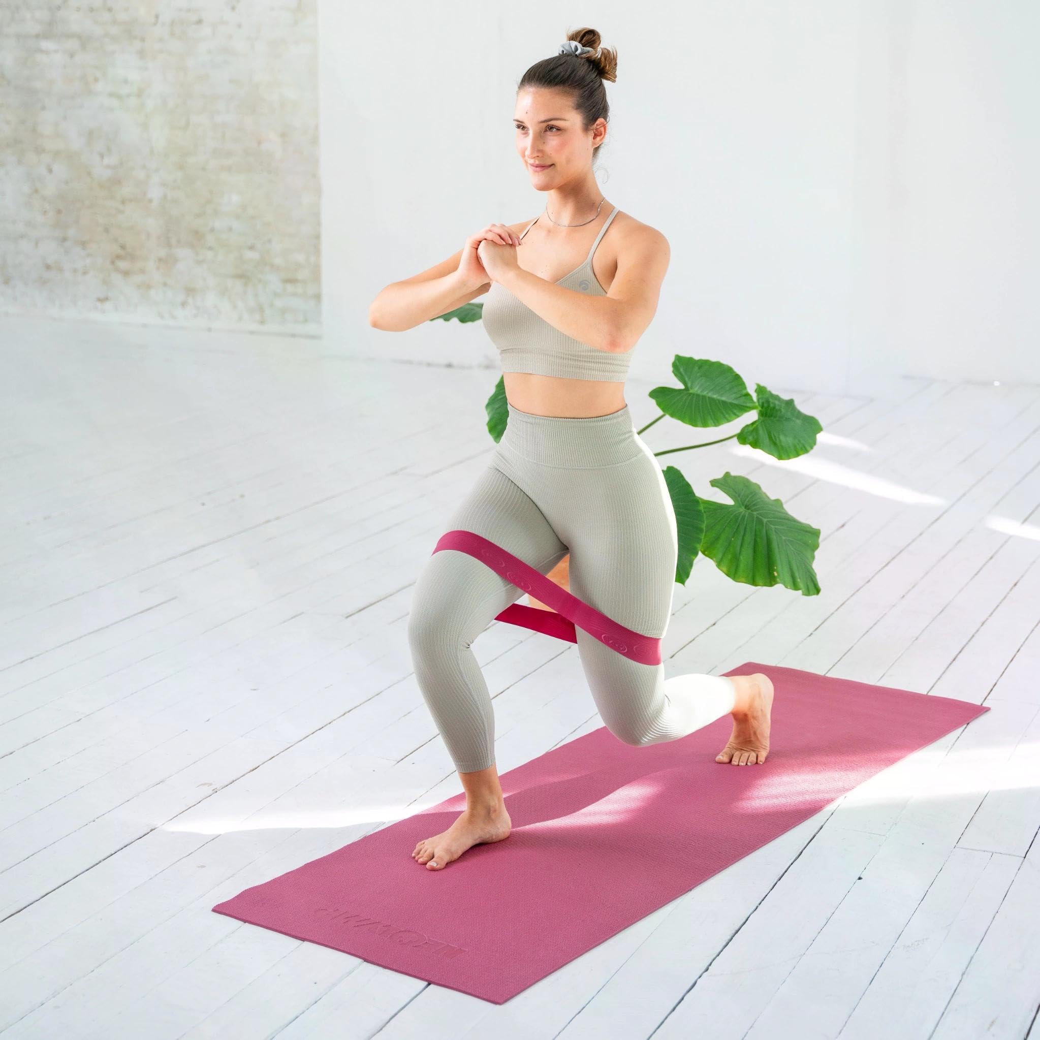 NEOLYMP Pilates Fitnessbänder - Resistance Bands 3er Set – 3 Widerstandsstufen 9/14/18 kg – Silikon Gymnastikband rutschfest für Pilates, Yoga & Bauch Beine Po