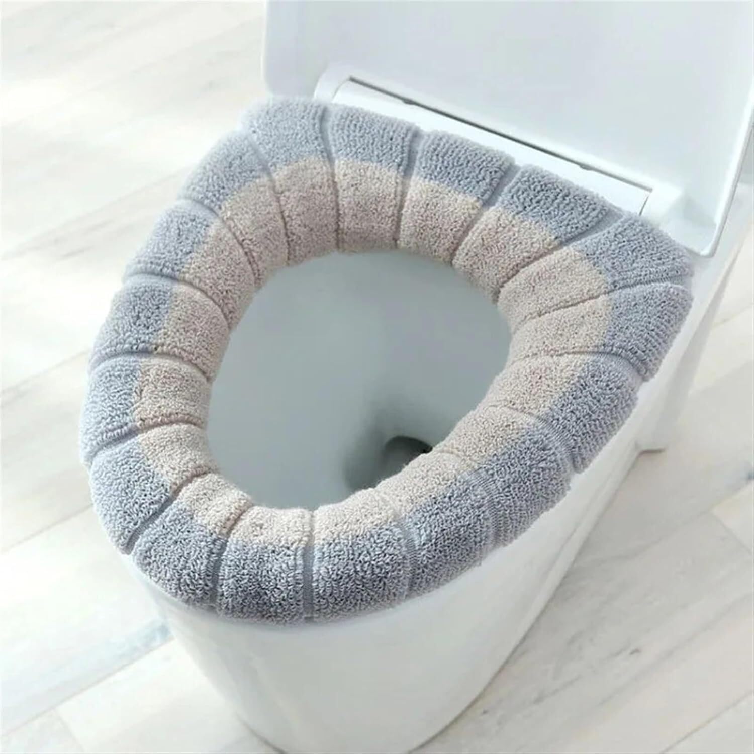2Pcs Commode Seat Cushion Keep Warm Pattern Closestool Mat Double Color Bathroom Accessories Knitting O Shape Home Decor Toilet Seat Cover (Gray Beige)