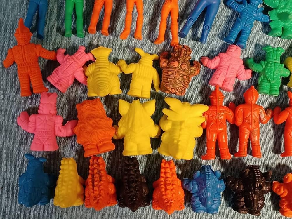 ウルトラマン怪獣消しゴムレア物黄、桃、黒。バラ売りok‼️ 激安通販サイト ウルトラマン怪獣消しゴムレア物黄、桃、黒