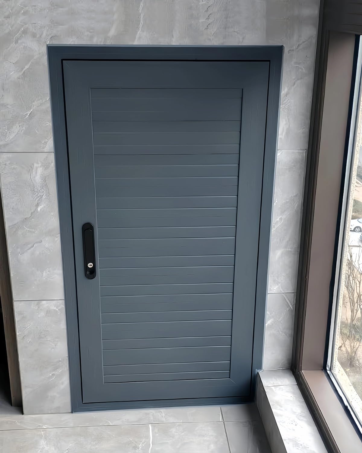 Porte d'accès au conduit CVC pour l'inspection du grenier et du vide sanitaire de votre maison