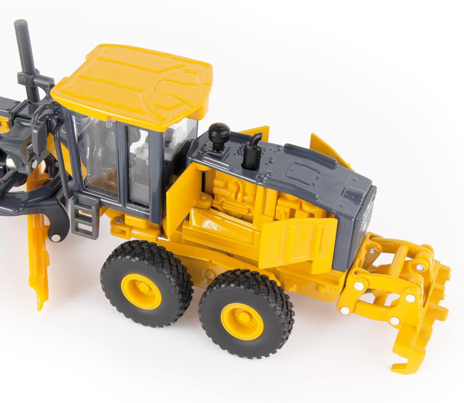 ERTL Prestige Collection - John Deere 872GP Grader Tractor Toy Replica - 1:50 Scale - Authentic Die-Cast Metal Material - John Deere Tractor Toys - Farm Toys Ages 14 Years and Up