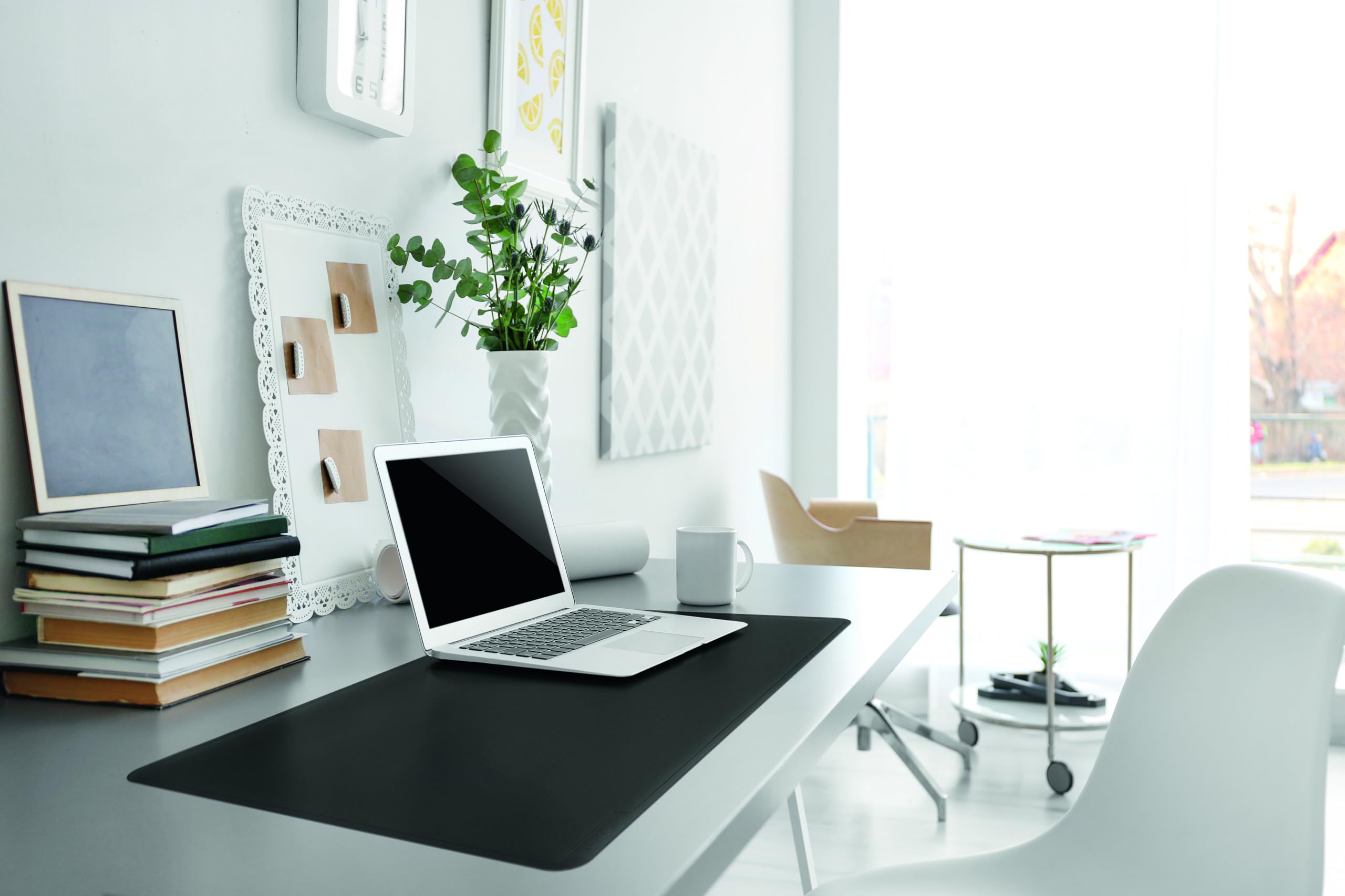 Amazon.com : Durable Contoured Edge Black Desk Pad 26