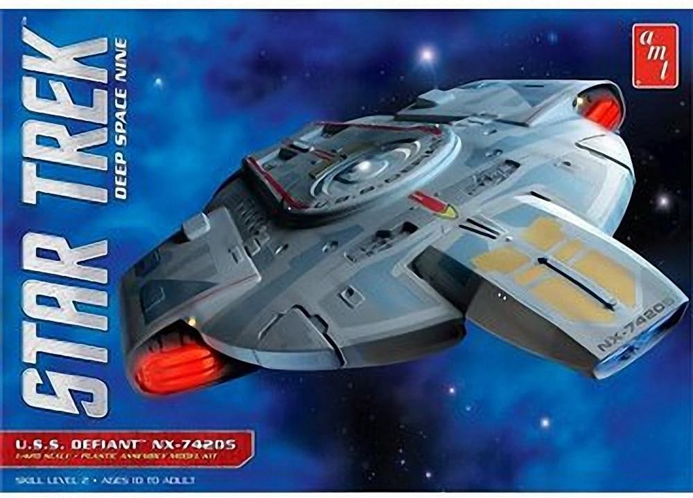 AMT AMT845/12 1/420 Star Trek USS Defiant