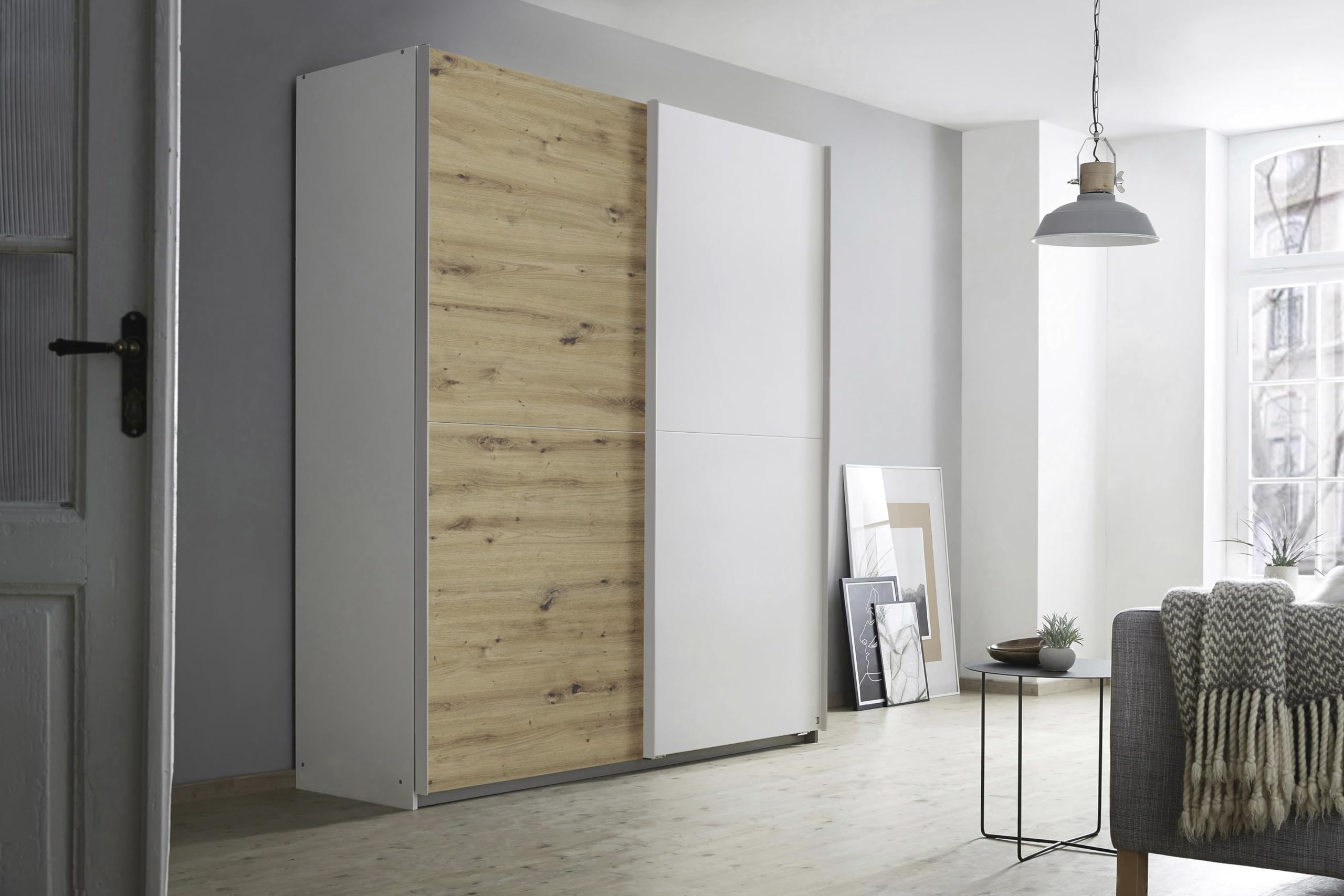 Rauch Möbel Saturn, Schwebetürenschrank, Weiß/Eiche Artisan, Breite 175 cm | Kleiderschrank mit Schiebetüren, 2-türig, mit 2 zusätzlichen Einlegeböden, für Schlafzimmer, Kinderzimmer, Jugendzimmer, Flur