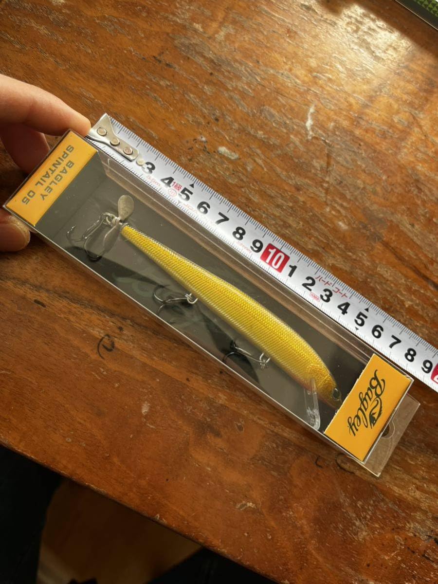 Amazon.co.jp: バグリー バングオー スピナーテール 5インチ スピン
