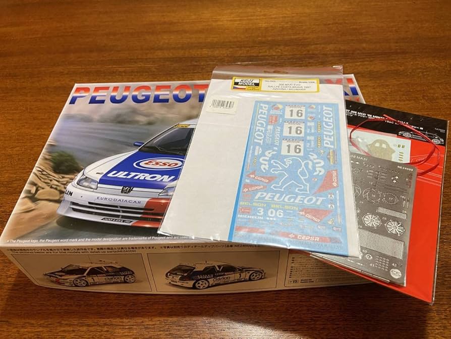 Amazon.co.jp: プラッツ/Nunu 1/24 プジョー306 マキシ 1996