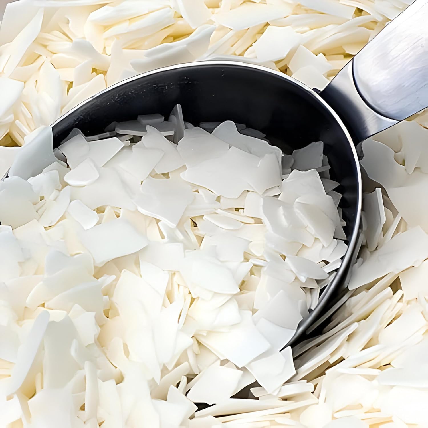 Soy Wax for Candle Making Flakes, Candle Making Purpose, SOYA Candles, DIY Candle, Candle Wax, Pure and Natural Candle Wax, 1 KG, Pack of 1