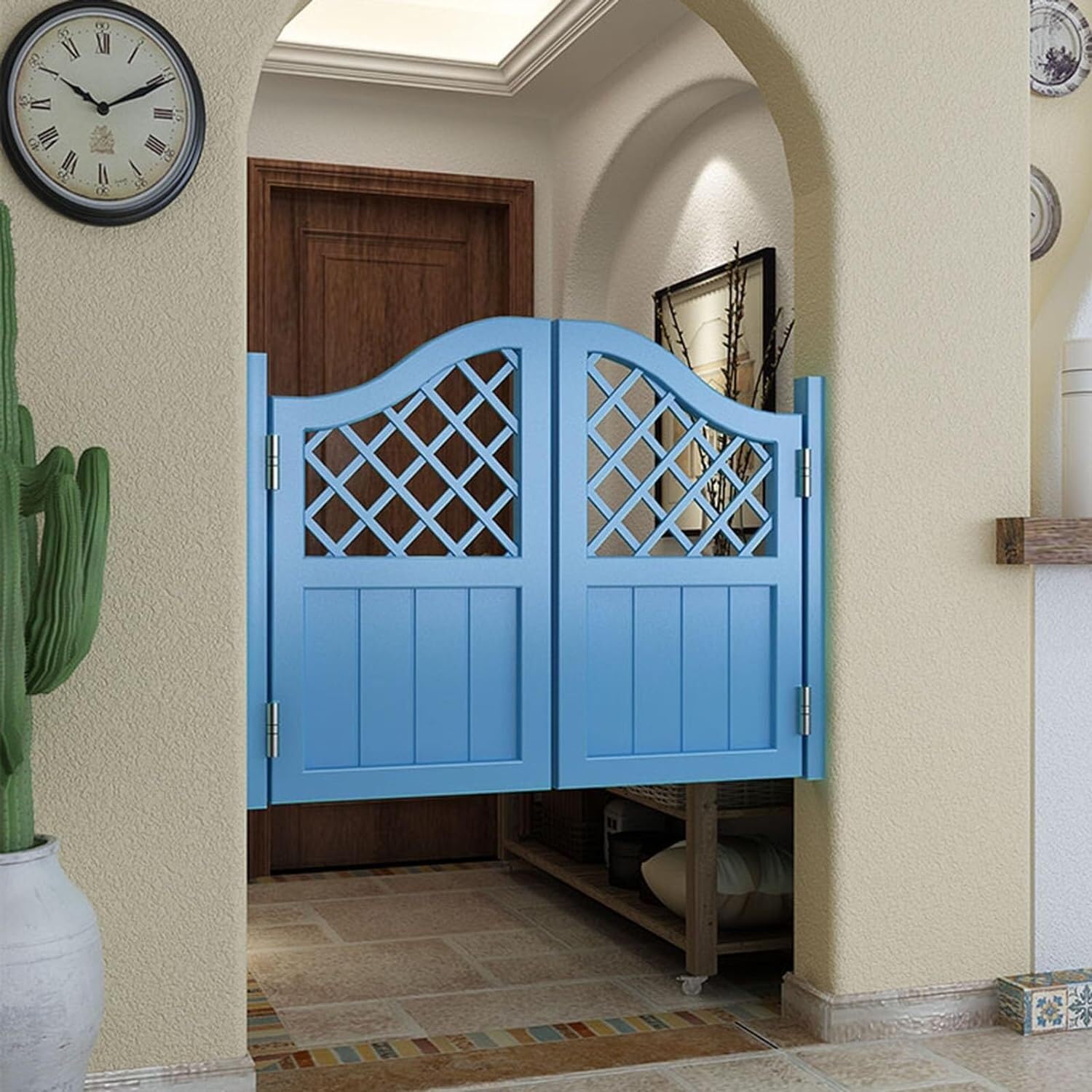 Portes de saloon bleu clair double action pour séparer les pièces