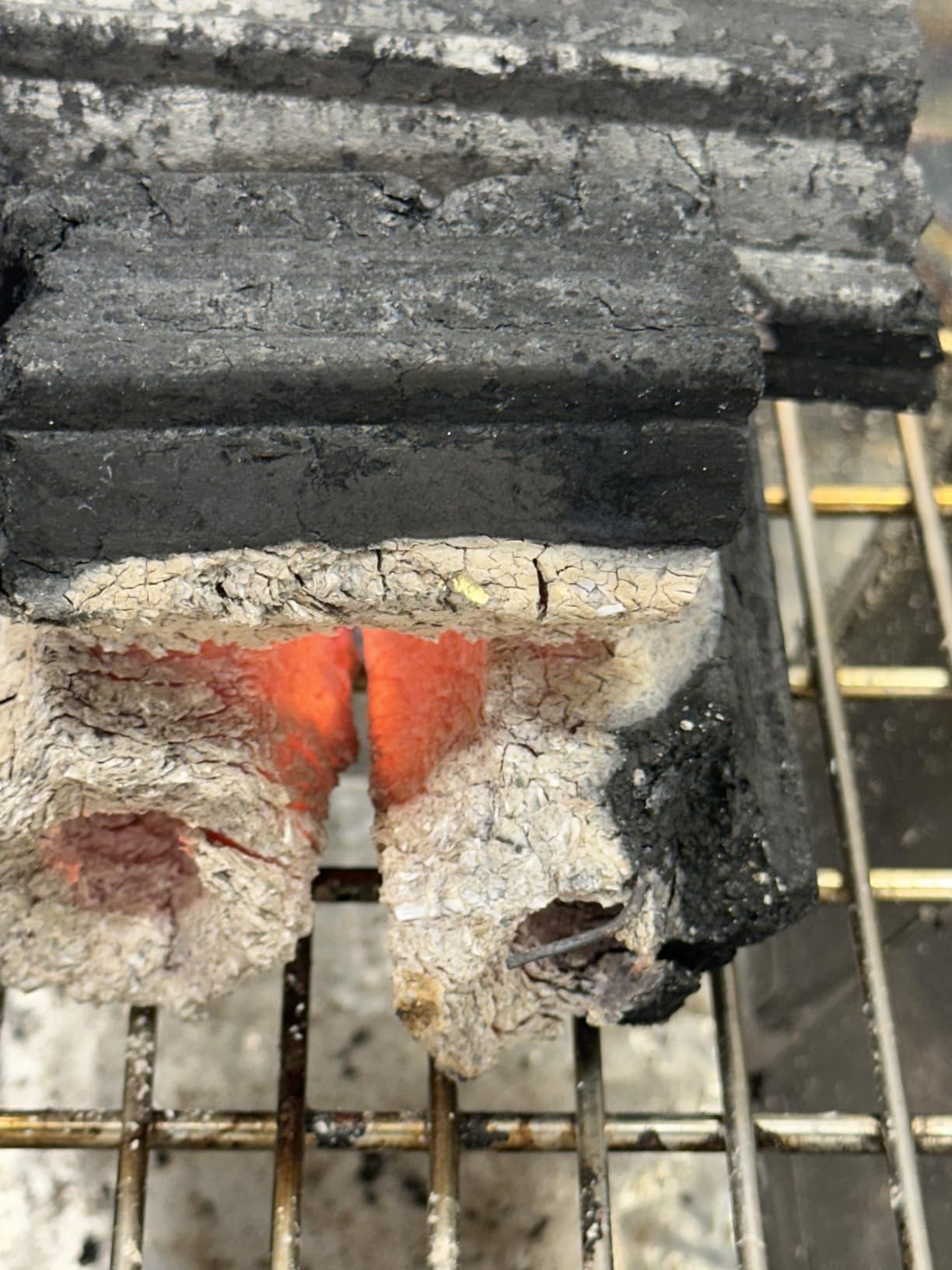 Honeybrix Premium BBQ Charcoal 10 kg Garden